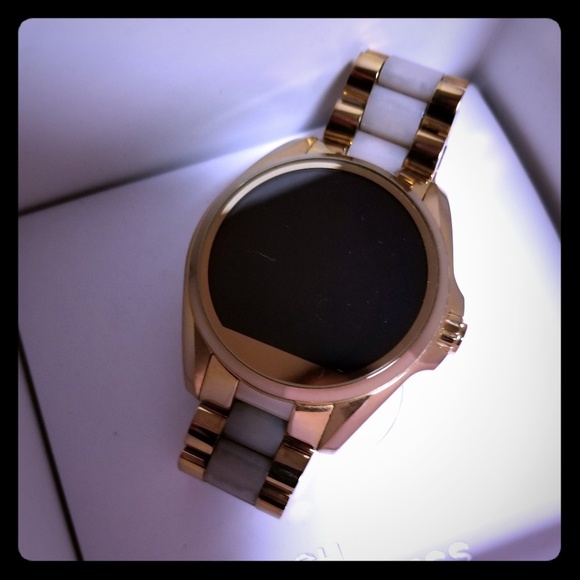 Michael Kors SMARTWATCH rosegold